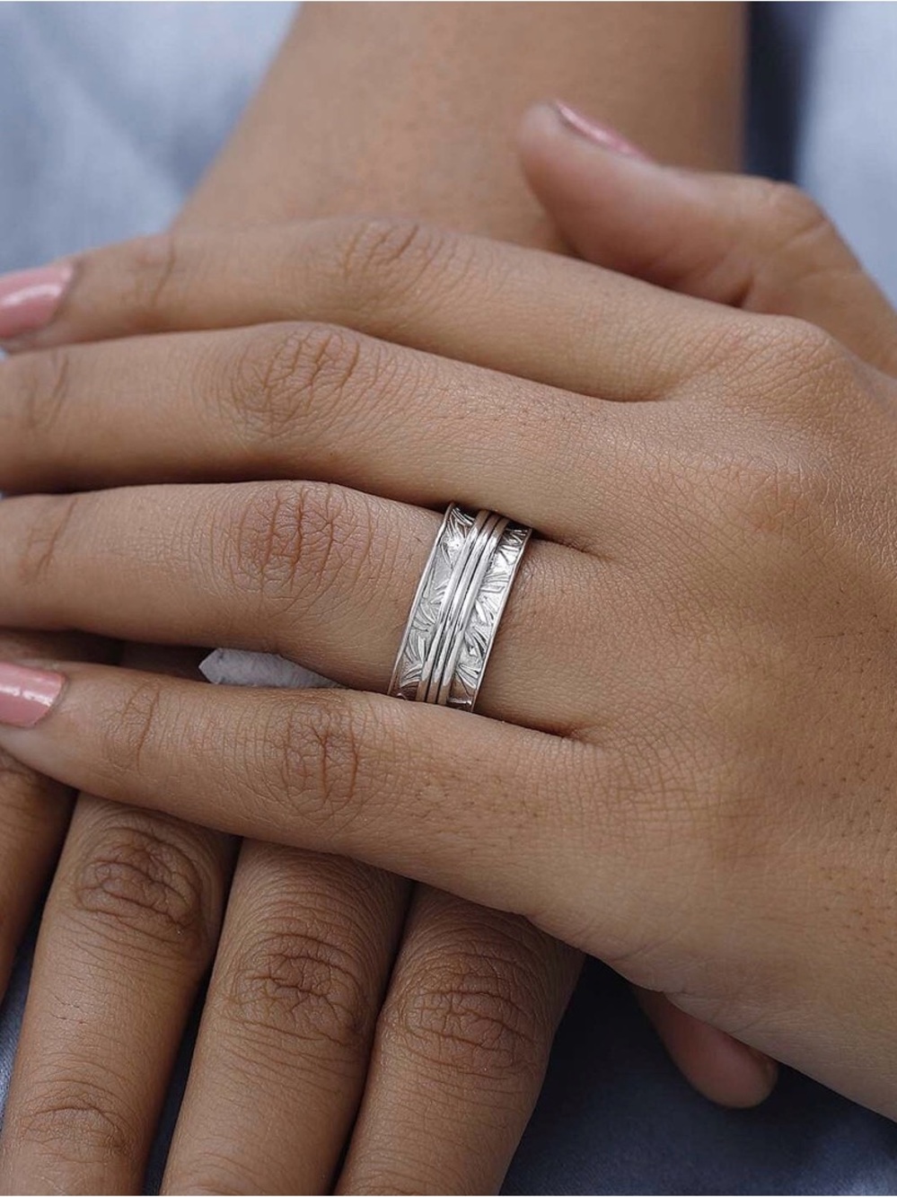 Sterling Silver Textured Spinner Ring - Elegant Silver Women's Jewelry